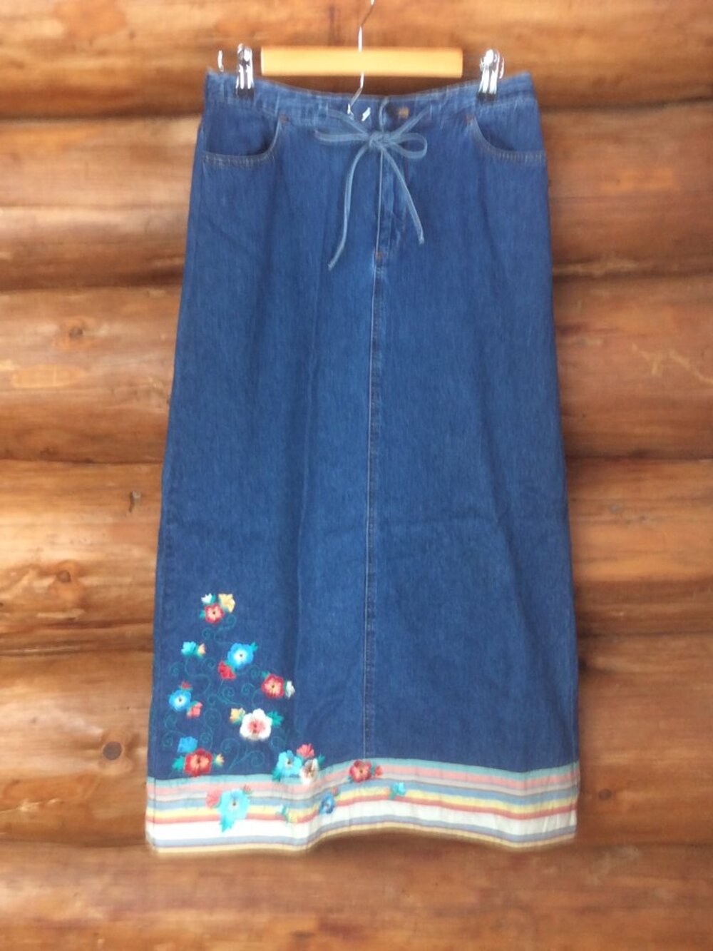 August Max Floral Embroidered Boho Festival Denim Maxi Skirt Size 2*